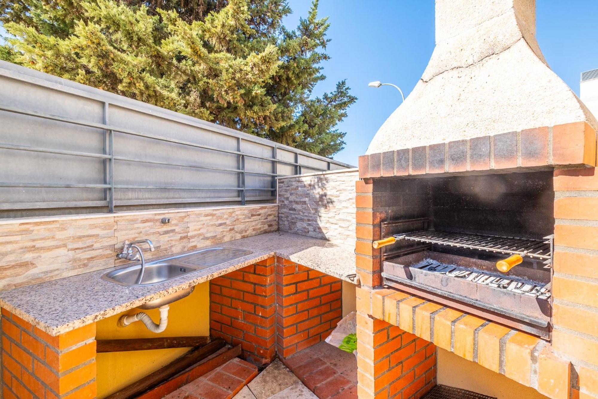 Cozy Villa With Pool And Barbecue Albufeira Eksteriør bilde